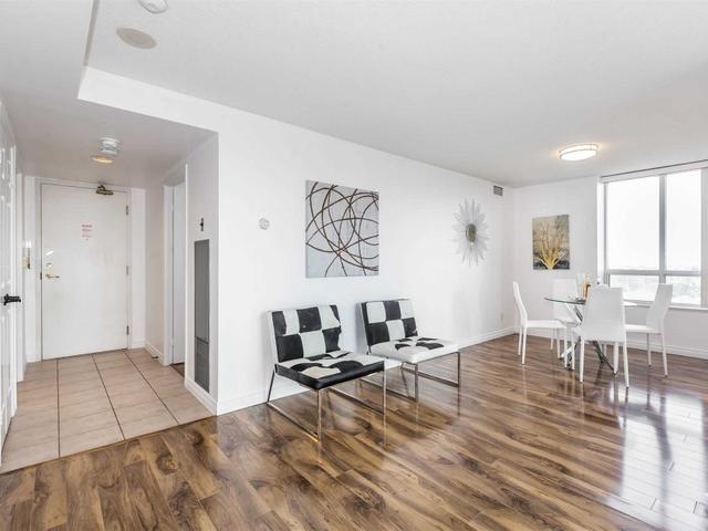 1105 - 5039 Finch Ave E