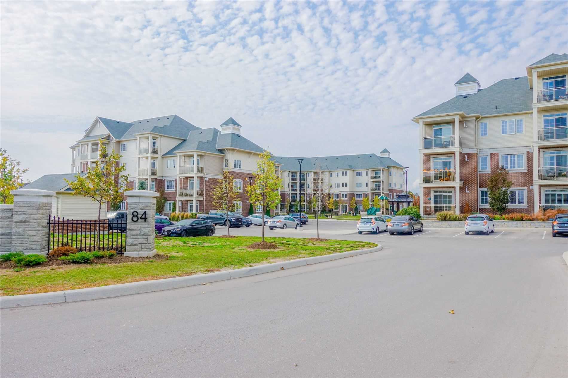 409 84 Aspen Springs Dr, Bowmanville Sold, E4943696 Condos.ca