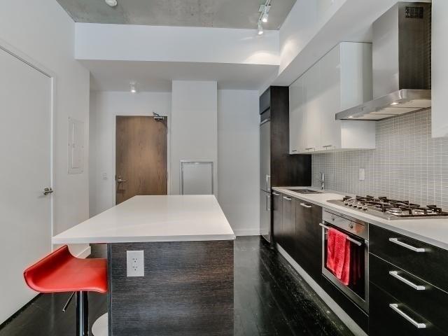 521 - 90 Broadview Ave