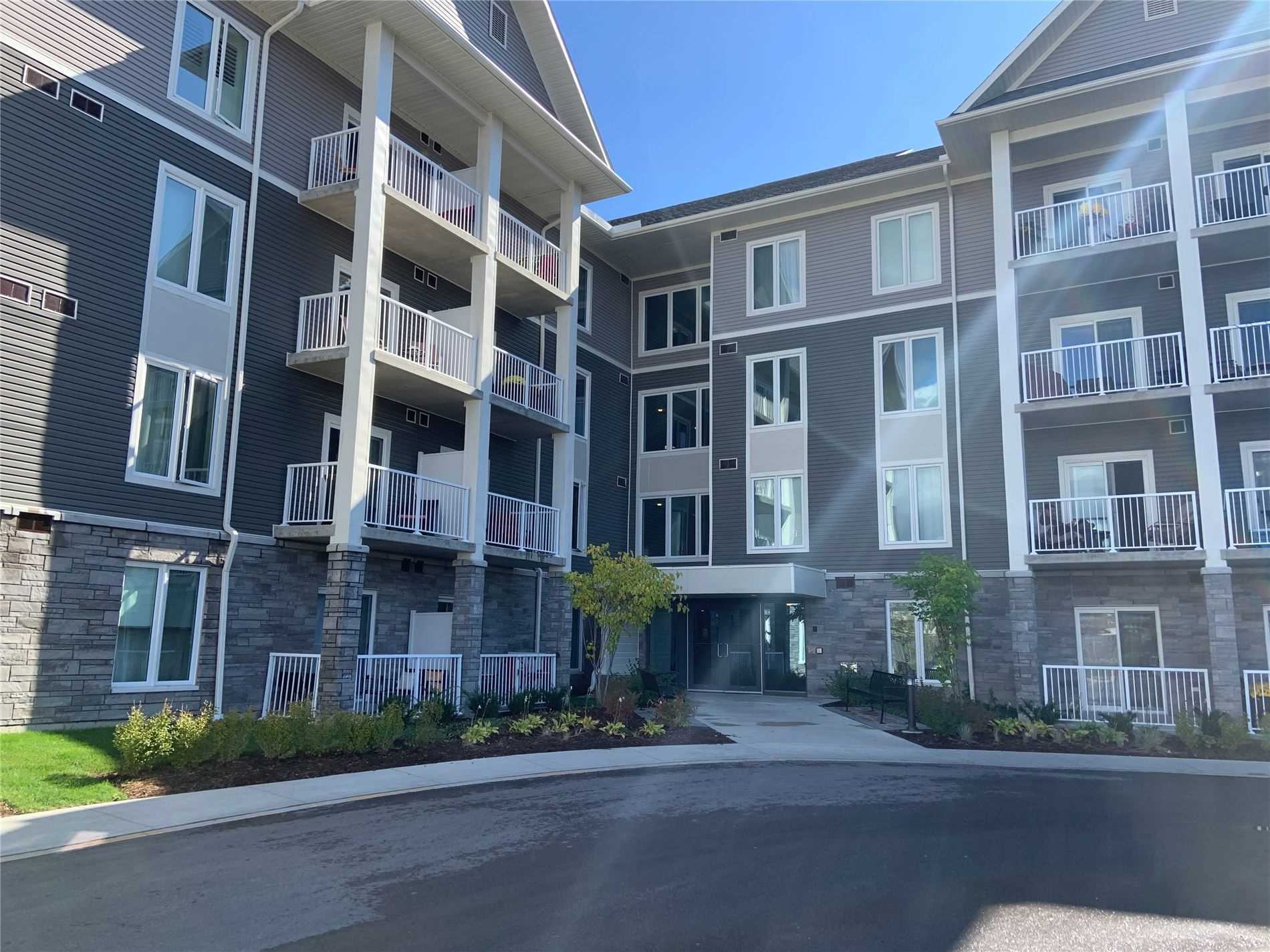 301 290 Liberty St N, Bowmanville Sold, E4946989 Condos.ca