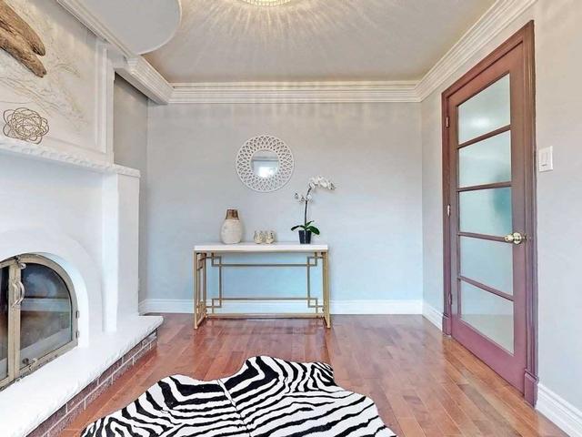 39 Applemore Rd