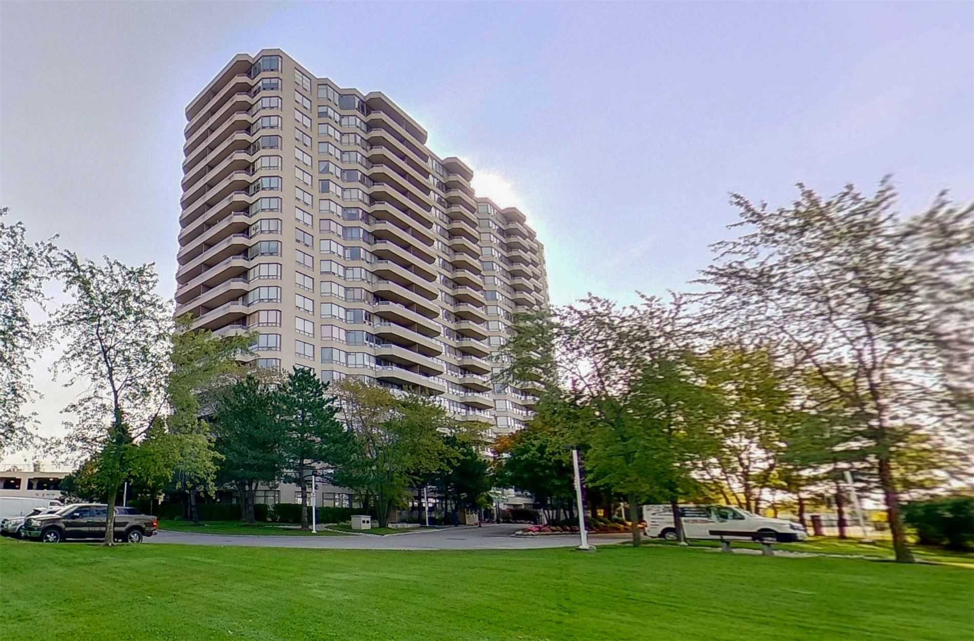 1990 1 Greystone Walk Dr, Scarborough Sold, E4949131 Condos.ca 1990 1 Greystone Walk Dr, Scarborough Sold, E4949131 Condos.ca