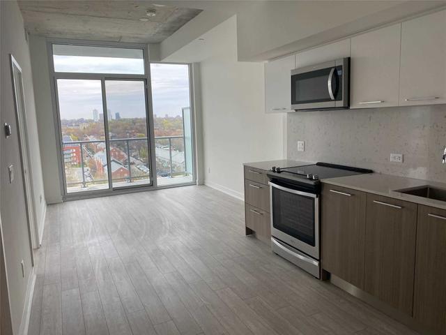 801 - 30 Baseball Pl