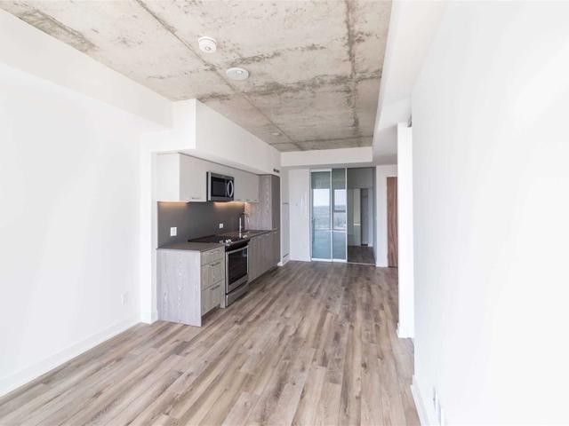 1505 - 15 Baseball Pl