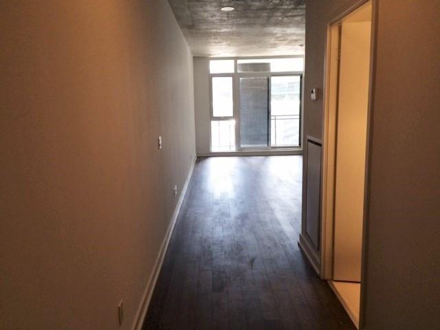 204 - 1190 Dundas St E