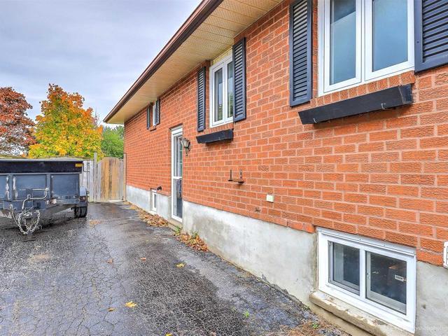 1014 Renaissance (Bsmt) Dr