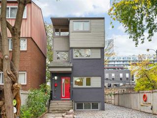 41 Thompson St