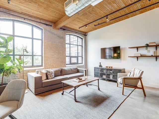 430 - 68 Broadview Ave