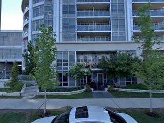 1705 - 151 Village Green Sq