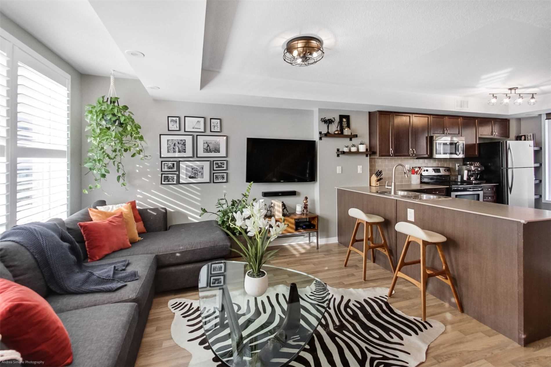 2 6 Frances Loring Lane, Toronto Sold, E4985042 Condos.ca