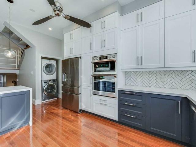 Unit E - 957 Broadview Ave