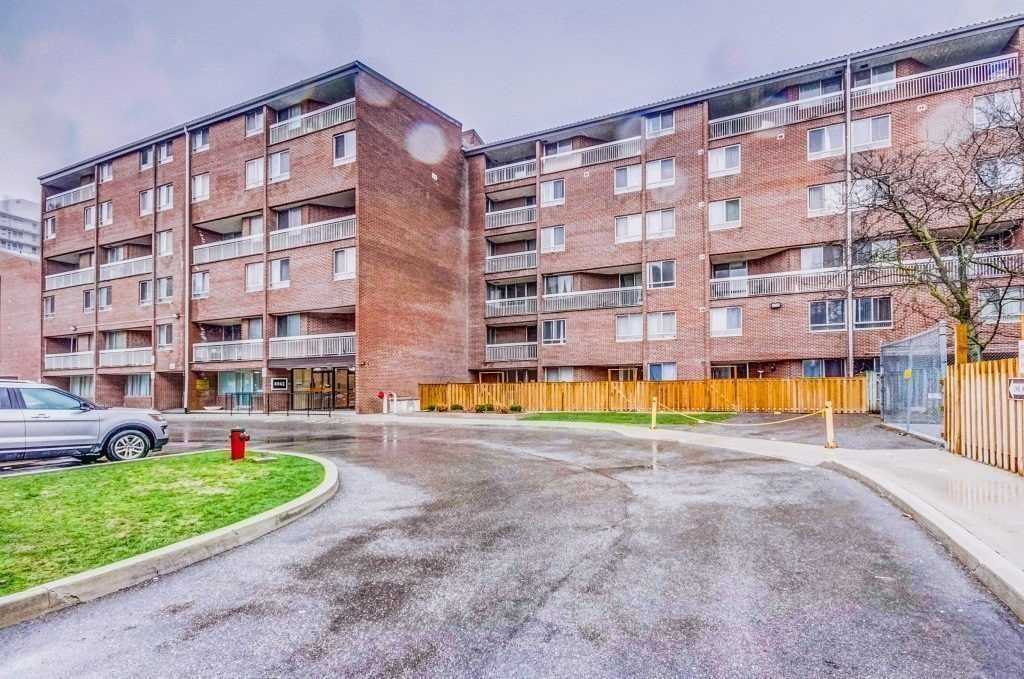 213 4064 Lawrence Ave E, Scarborough Sold, E4986953 Condos.ca