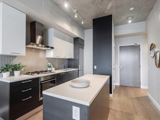 630 - 90 Broadview Ave