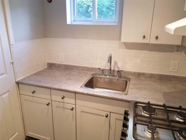 Bsmnt 1 - 15 Holland Ave