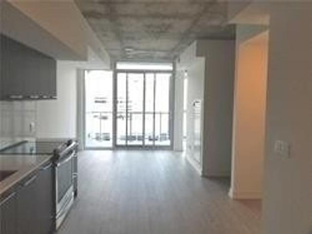 1611 - 15 Baseball Pl