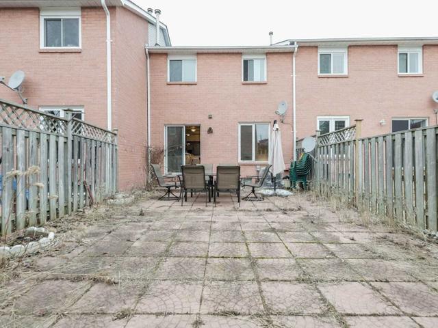 5 Farmers Ave
