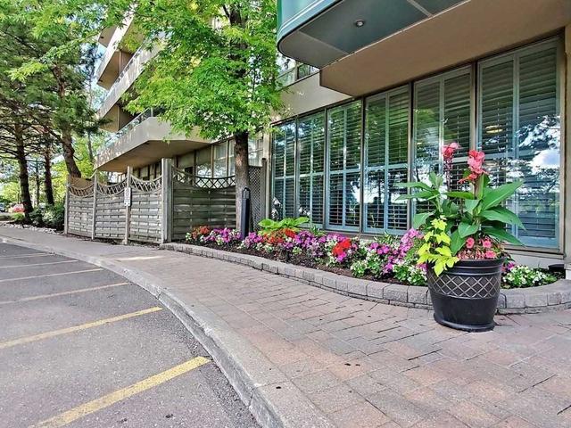 578 - 1 Greystone Walk Dr