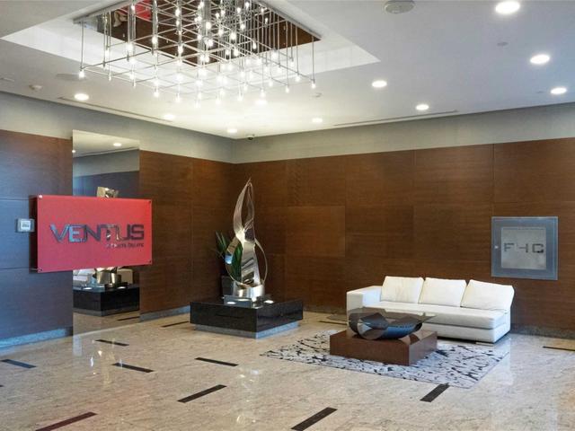 512 - 181 Village Green Sq