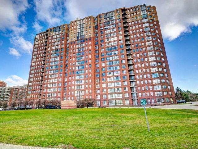1015 - 330 Mccowan Rd, Scarborough | Sold, E5000191 | Condos.ca
