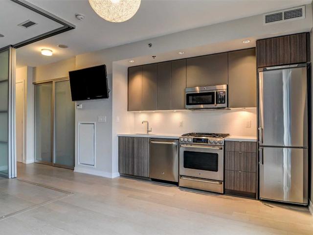 610 - 88 Colgate Ave