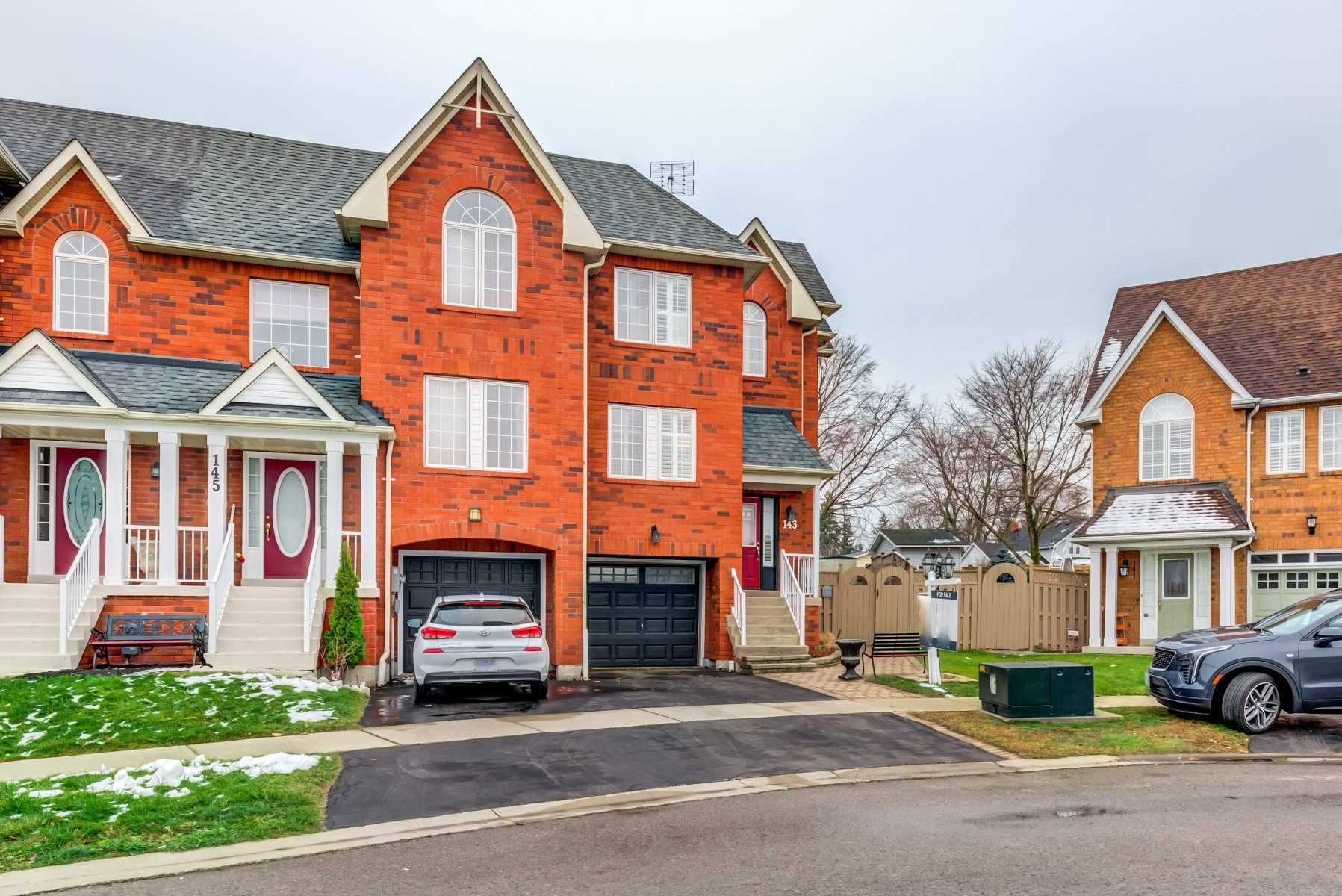 143 Stokely Cres, Whitby Sold, E5000706 Condos.ca