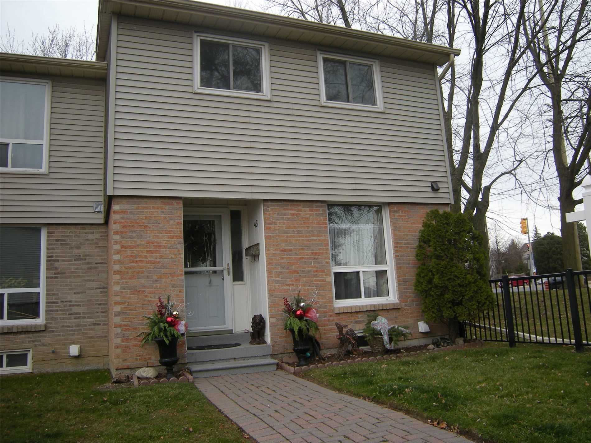45 611 Galahad Dr, Oshawa Sold Conditional, E5001428 Condos.ca