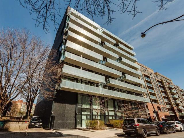 611 - 25 Baseball Pl