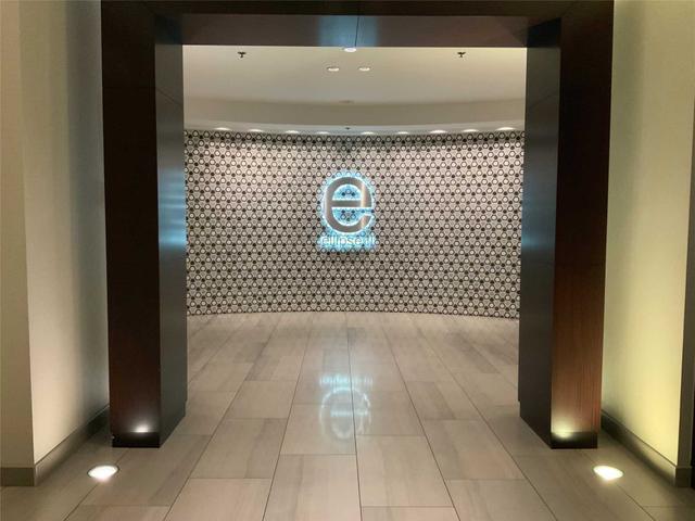 1605 - 38 Lee Centre Dr