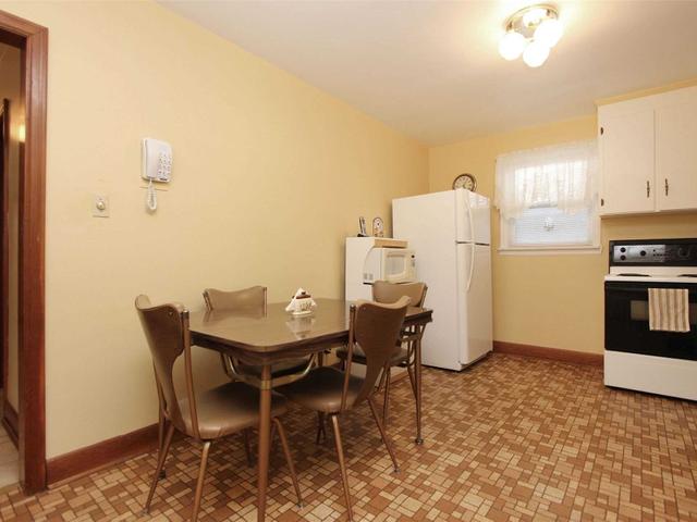 245 Greenwood Ave