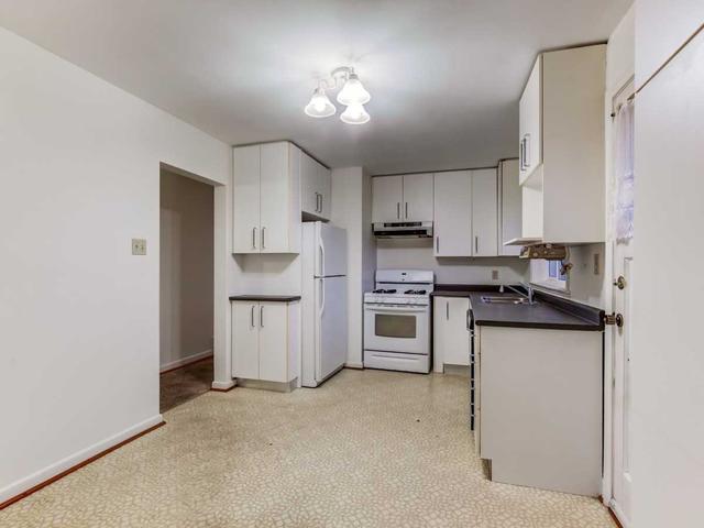 44 Medley Cres