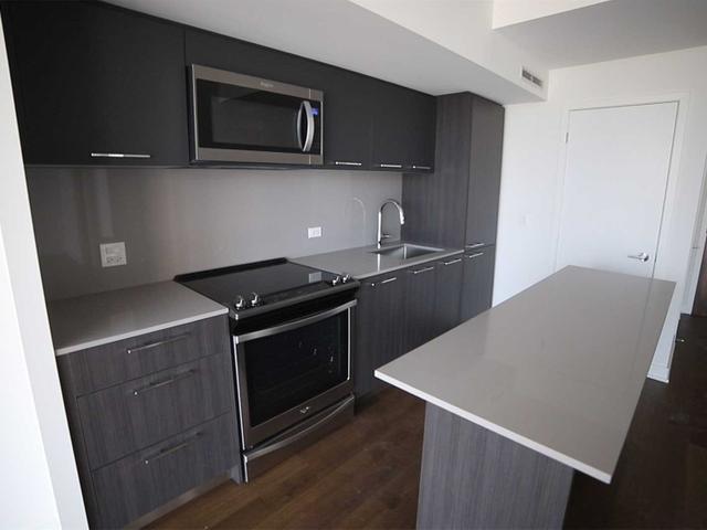 701 - 25 Baseball Pl