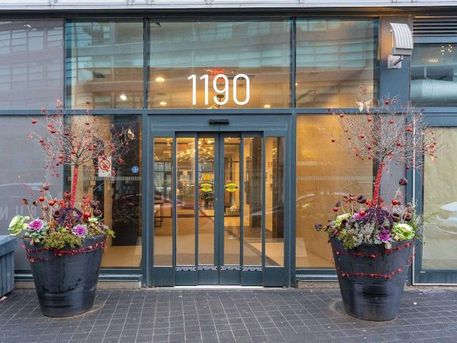 626 - 1190 Dundas St E