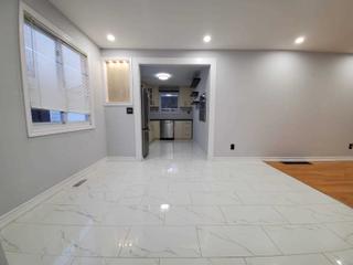 Main - 321 Muriel Ave