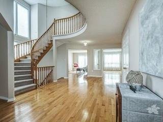 891 Sproule Cres