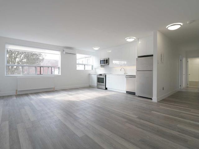 202 - 257 Torrens Ave