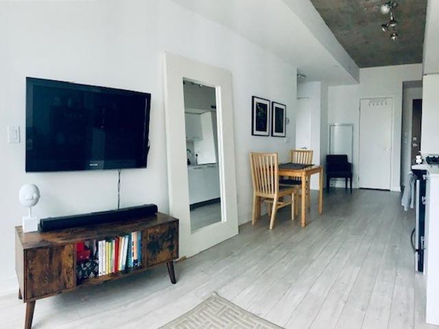 619 - 30 Baseball Pl