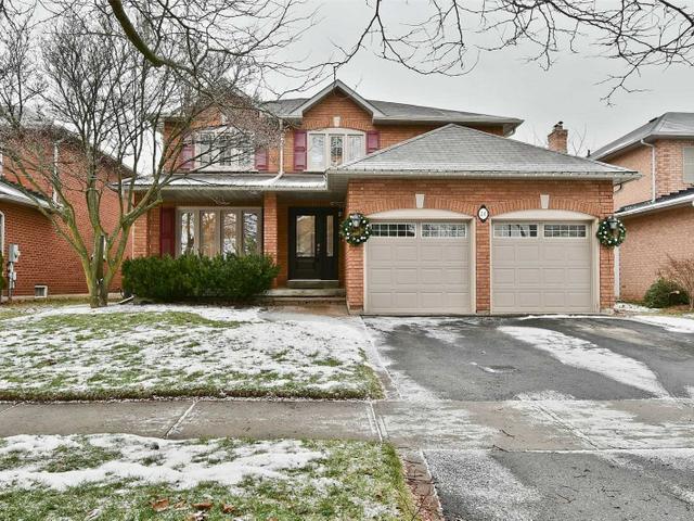 26 Foster Cres