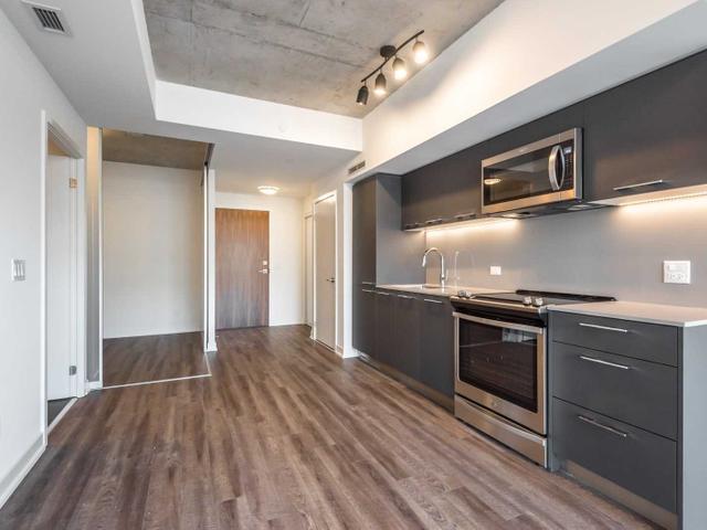 624 - 30 Baseball Pl