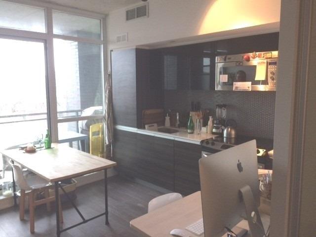 #627 - 1190 Dundas Street Ave E