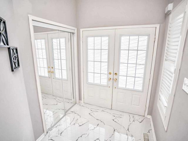 100 Westgate Ave