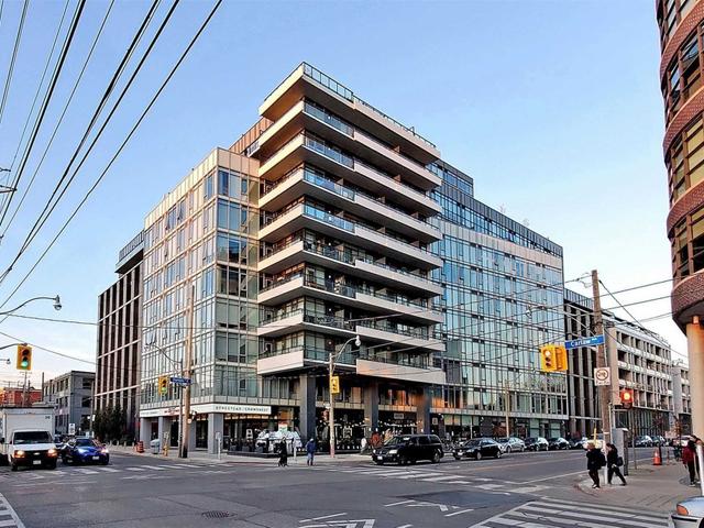 217 - 1190 Dundas St E