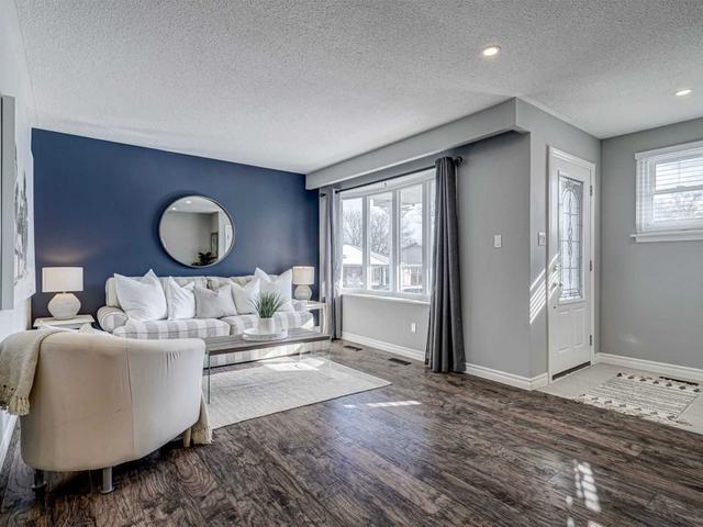 1107 Valley Crt
