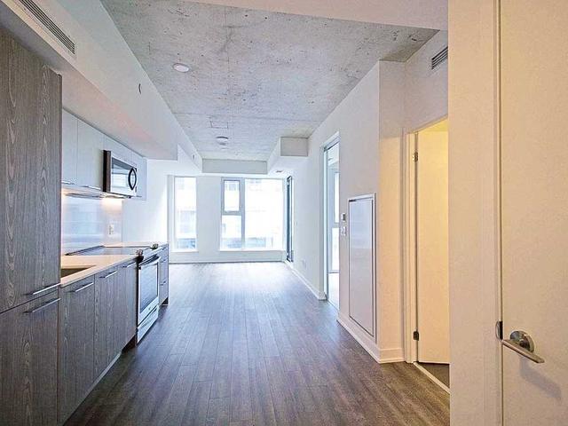 611 - 30 Baseball Pl