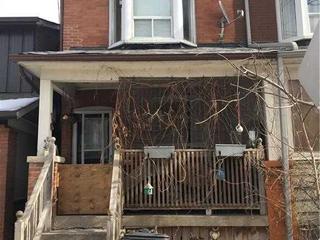 141 Coxwell Ave