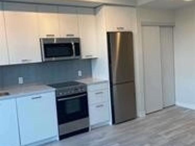 601 - 1630 Queen St E