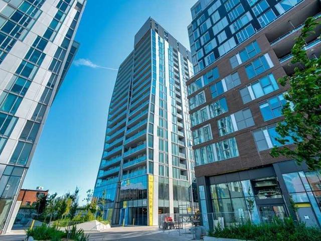 602 - 15 Baseball Pl