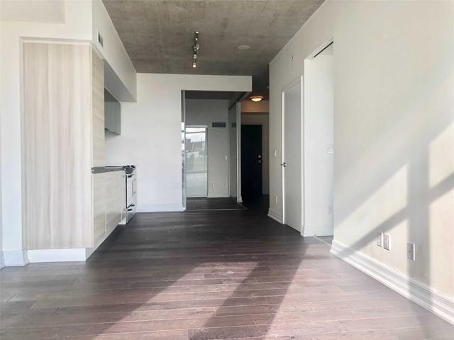 711 - 1190 Dundas St E