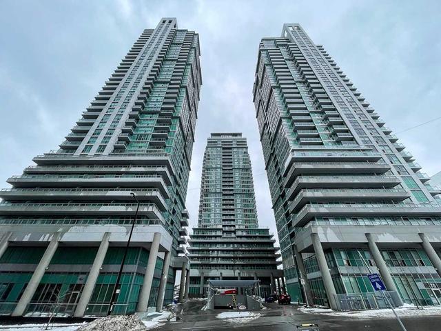 2407 - 70 Town Centre Crt