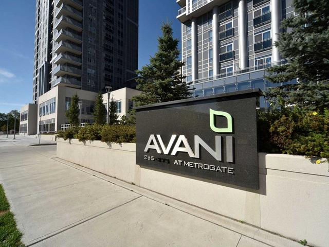 2324 - 275 Village Green Sq