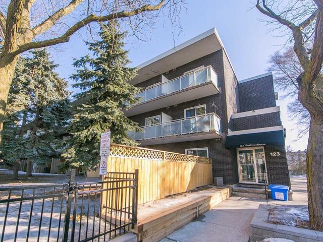 107 - 123 Woodbine Ave